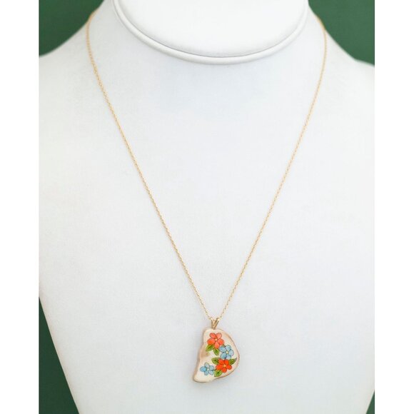 Vintage Gold Filled Floral Cameo Bone Necklace 17 inch - W12 - Picture 2 of 3